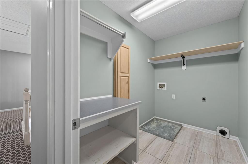 5404 Meadow Lake — photo 57