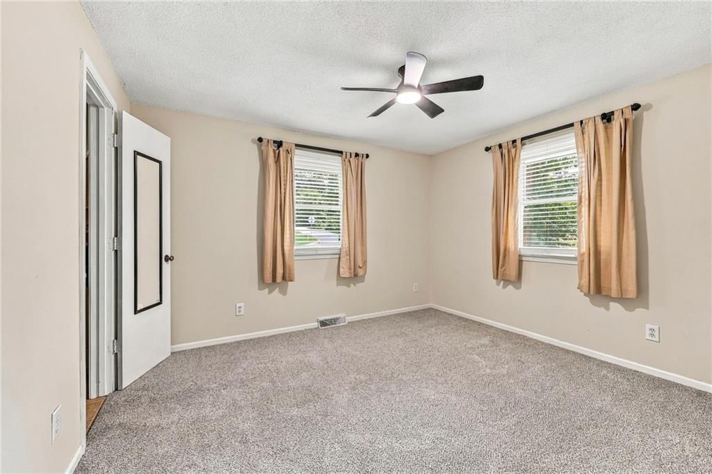 6728 Manchester Avenue — photo 13