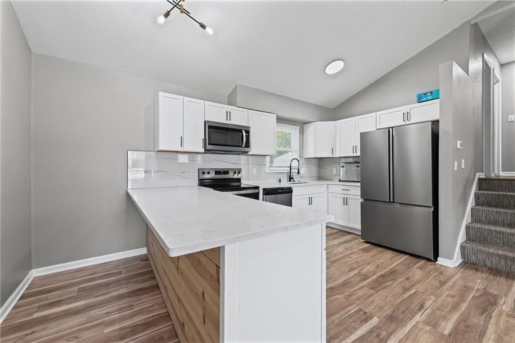 6208 NE Antioch Road — photo 7
