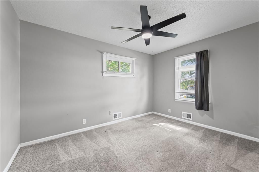 6208 NE Antioch Road — photo 11
