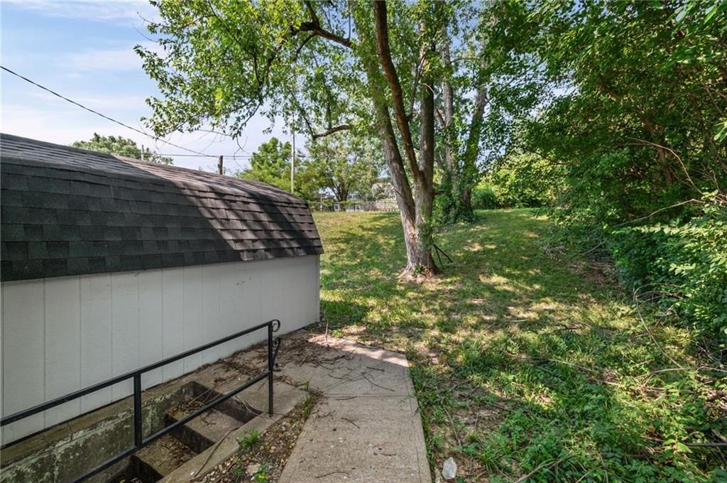 6208 NE Antioch Road — photo 26