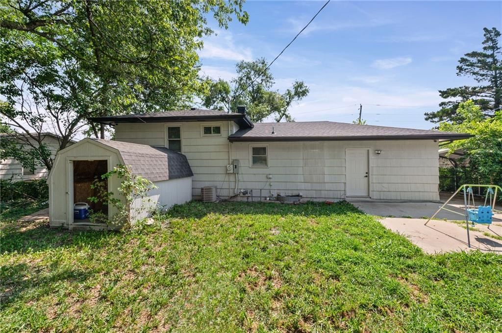 6208 NE Antioch Road — photo 29