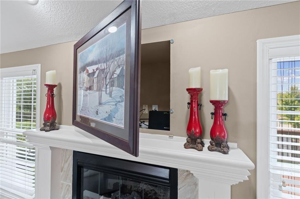 1911 Country Ridge Drive — photo 9