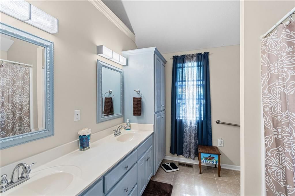 1911 Country Ridge Drive — photo 20