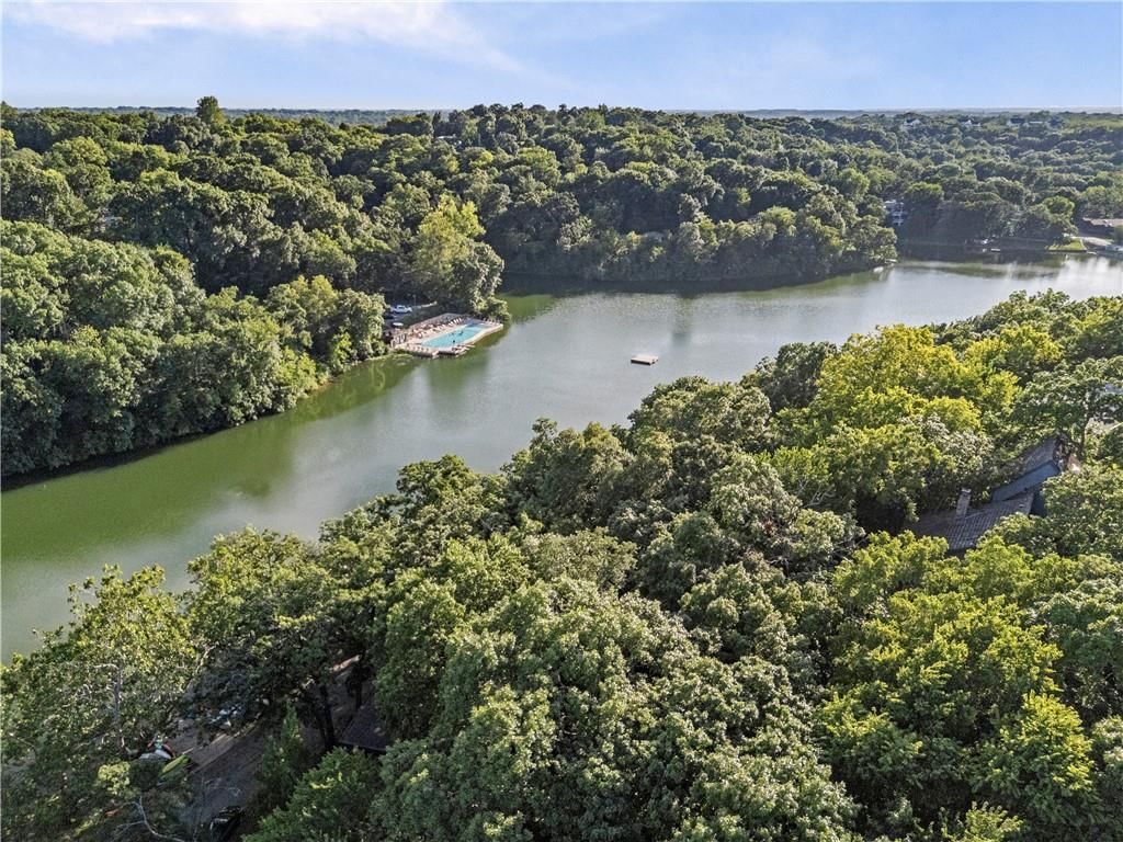 4721 Black Swan Drive — photo 4