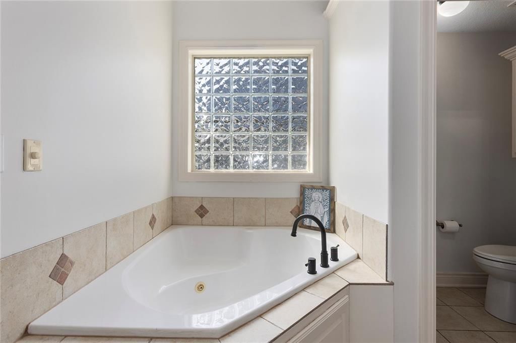 10313 N FISK Avenue — photo 35