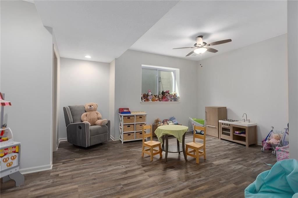 10313 N FISK Avenue — photo 58