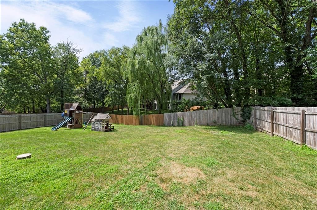 4800 NE 60th Terrace — photo 52