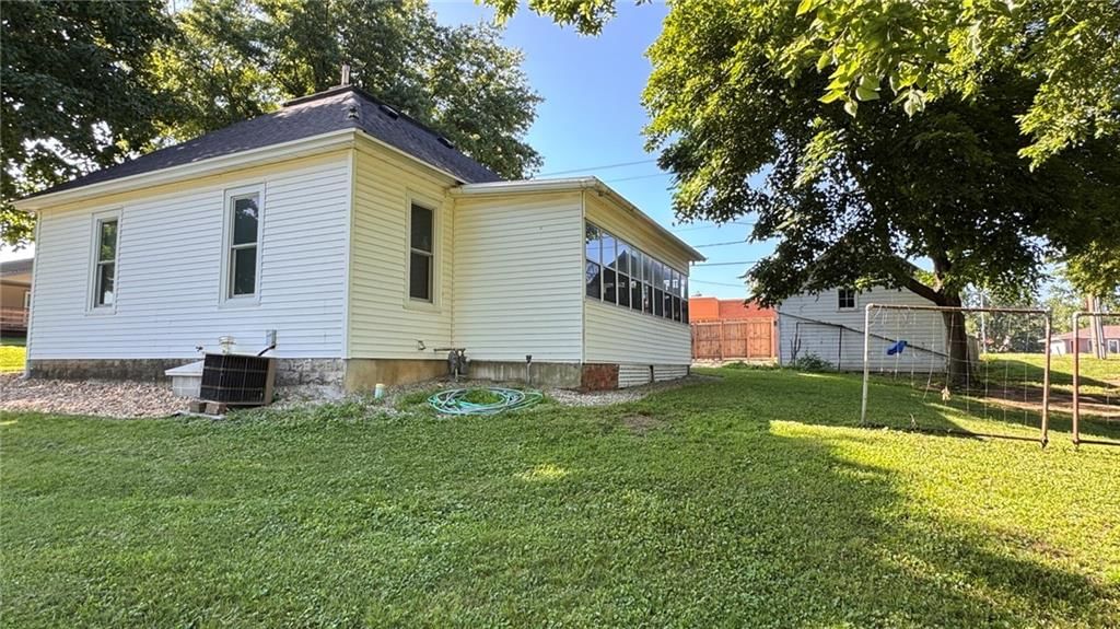 105 N Kirkwood Street — photo 4