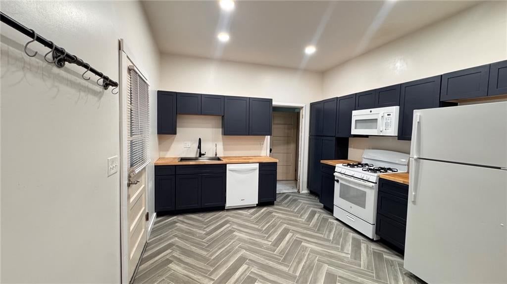 105 N Kirkwood Street — photo 5