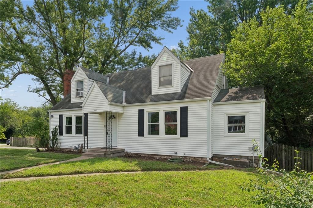 8001 Blue Ridge Boulevard — photo 3