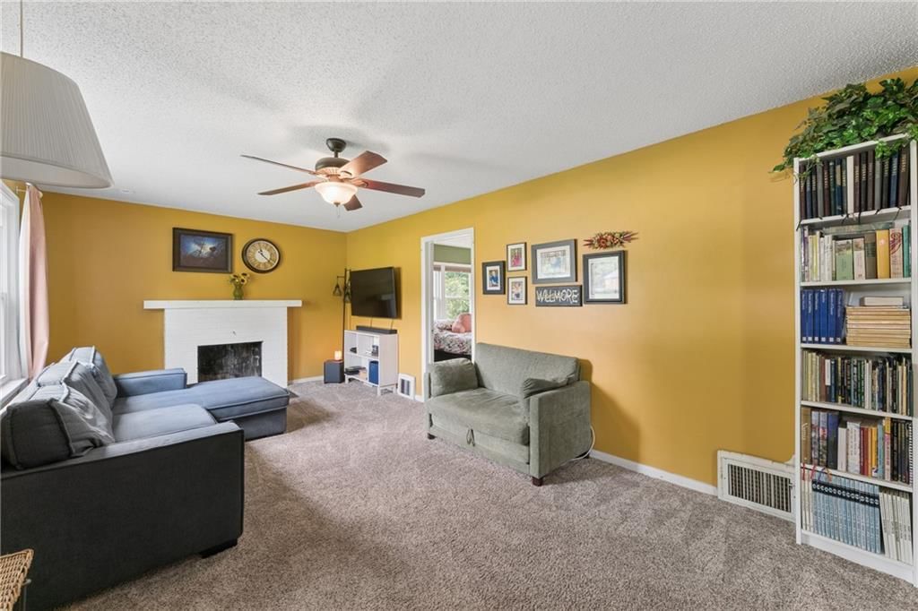 8001 Blue Ridge Boulevard — photo 5