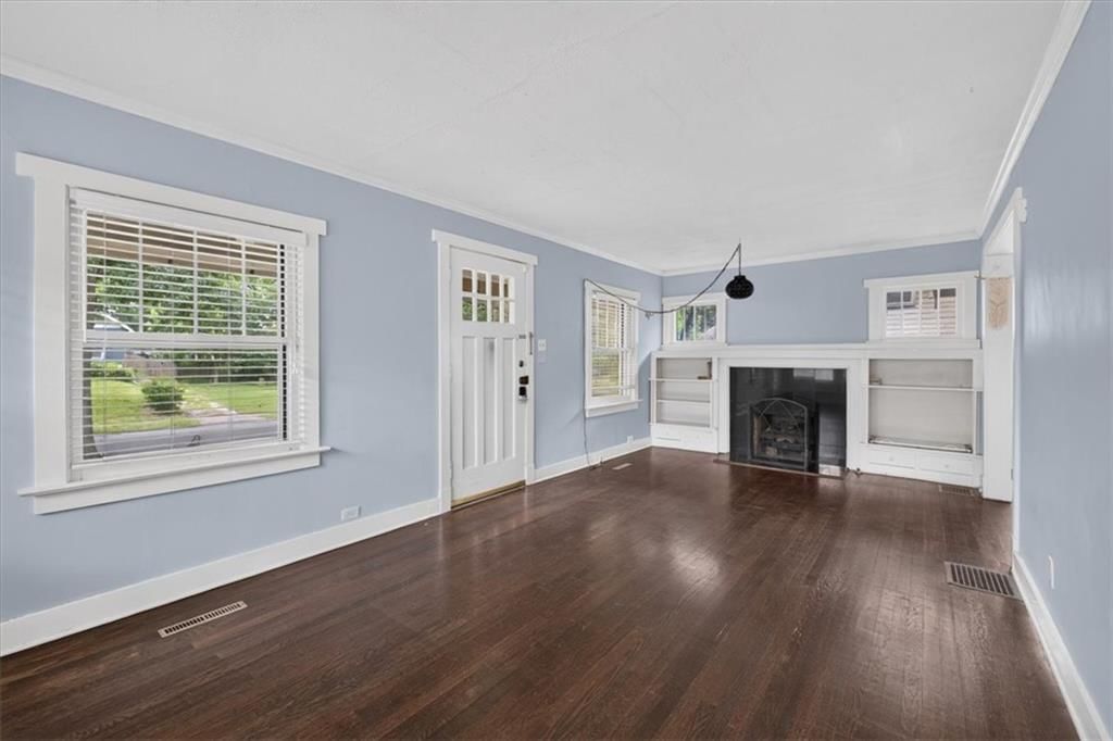 5717 Holmes Street — photo 7