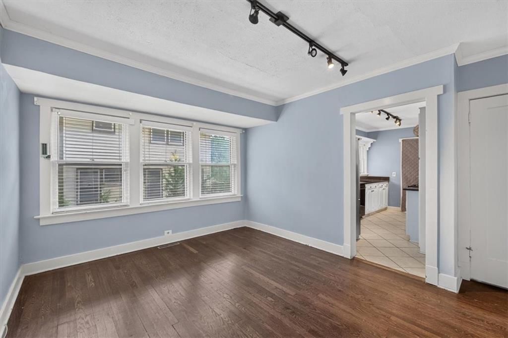 5717 Holmes Street — photo 15