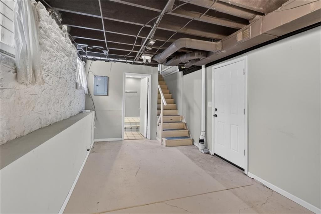 5717 Holmes Street — photo 36