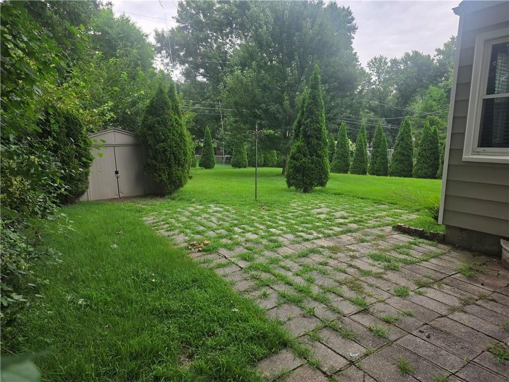 7211 Lamar Avenue — photo 2