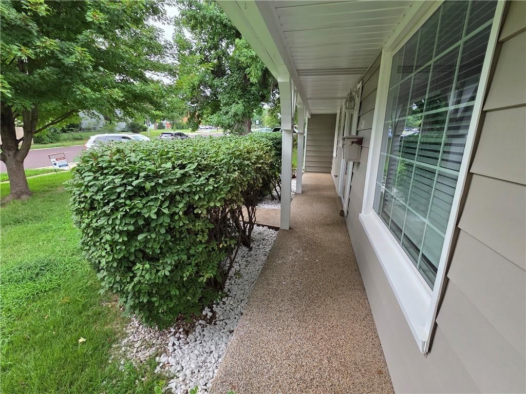 7211 Lamar Avenue — photo 3