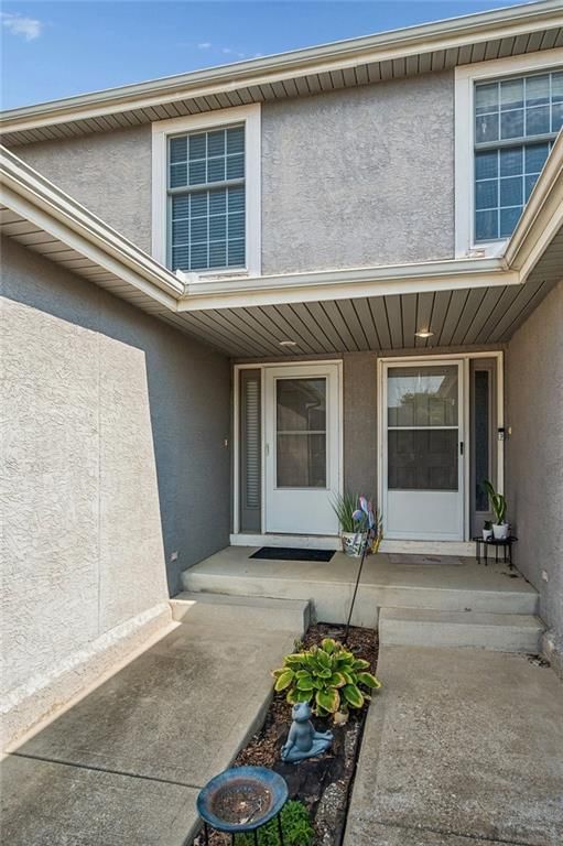 13108 Washington Court — photo 3