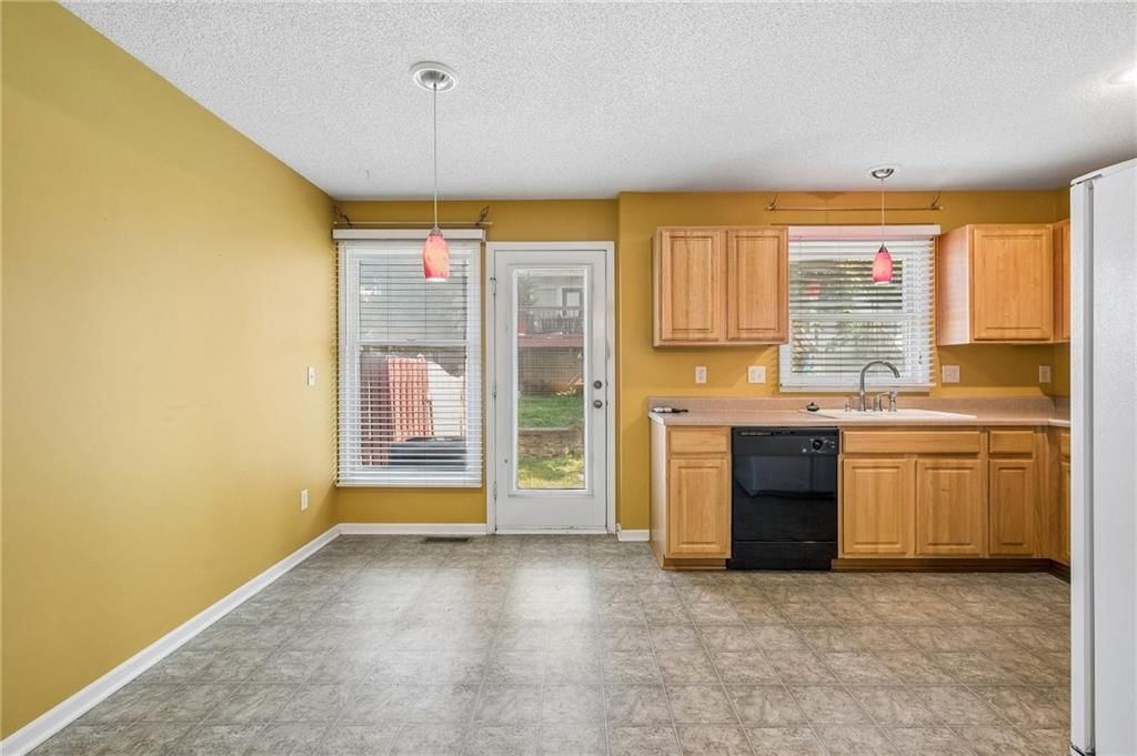 13108 Washington Court — photo 14