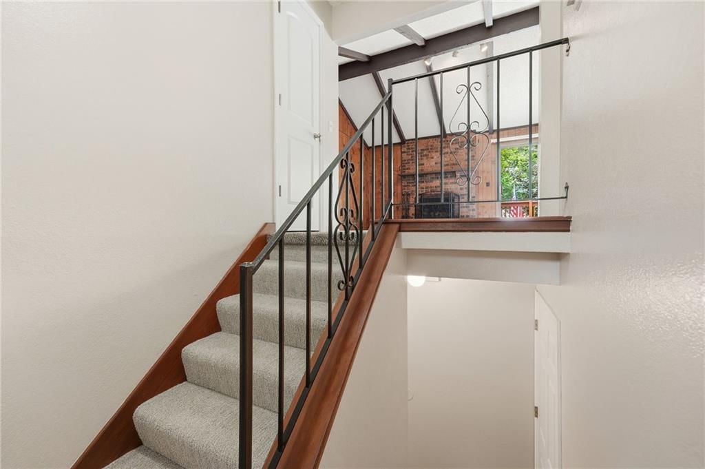 12820 S Sycamore Street — photo 5