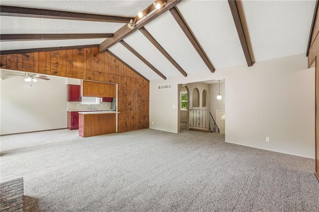 12820 S Sycamore Street — photo 8