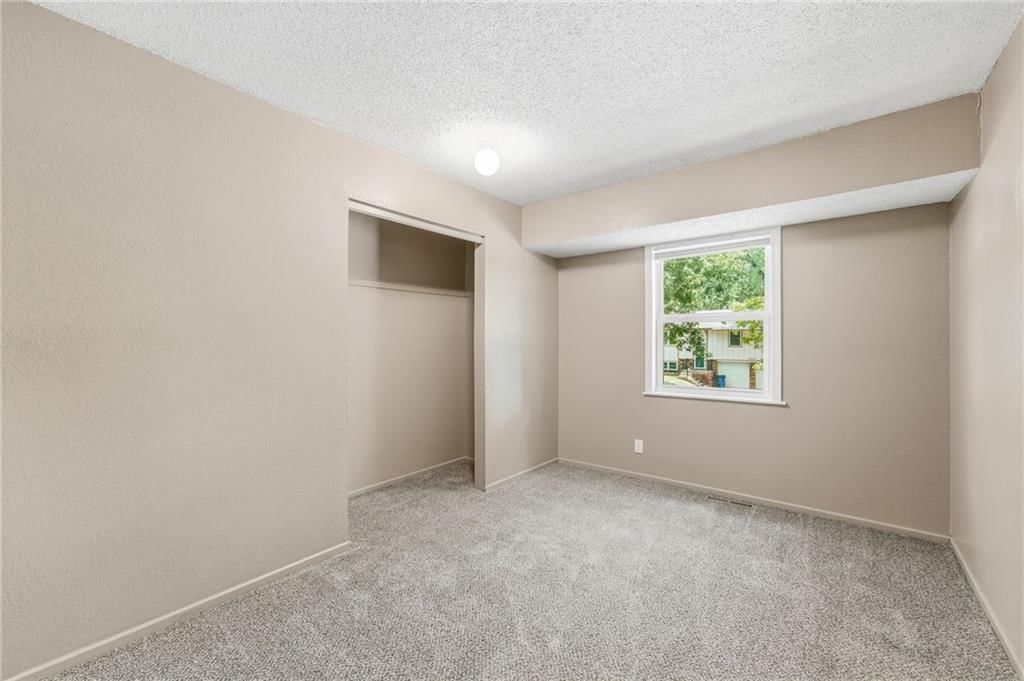 12820 S Sycamore Street — photo 19