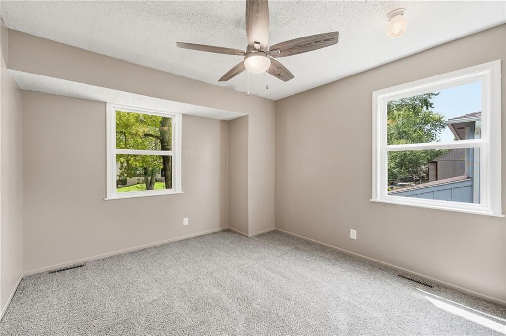 12820 S Sycamore Street — photo 20