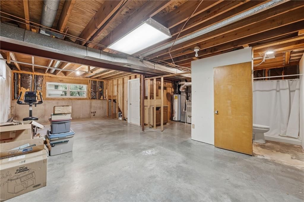 12820 S Sycamore Street — photo 31