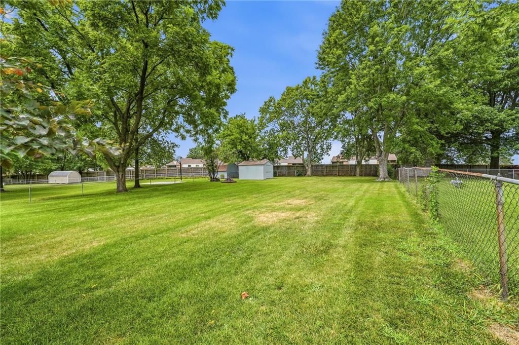 12820 S Sycamore Street — photo 32