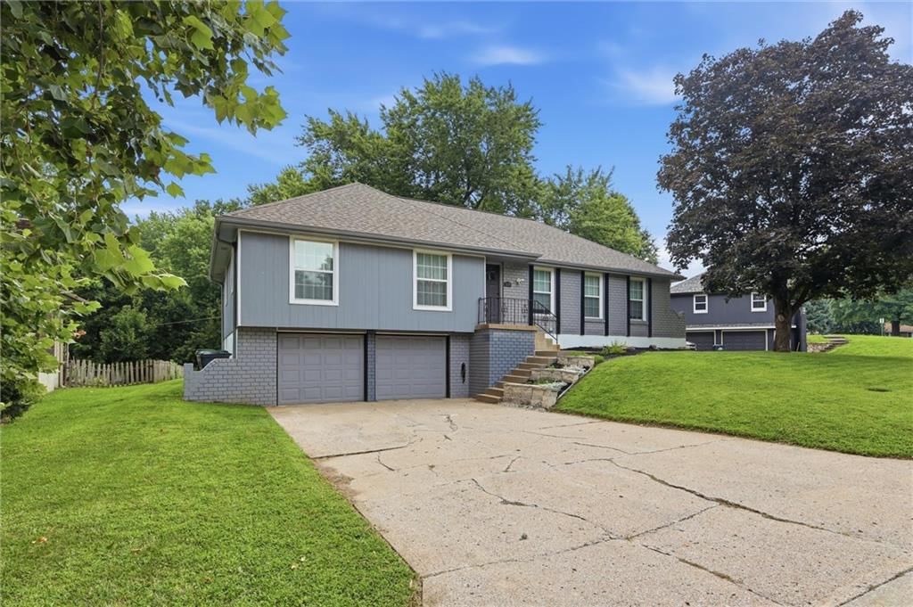 509 NW Palmer Drive — photo 2