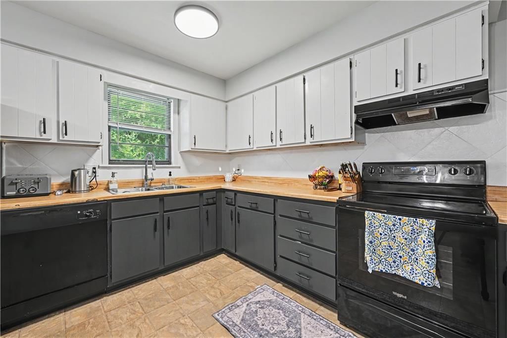 632 N Mohican Drive — photo 8