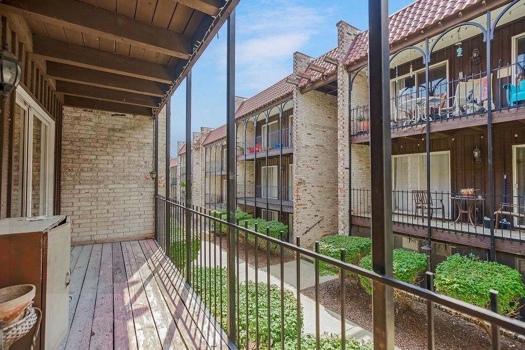 5013 Walnut Street — photo 20