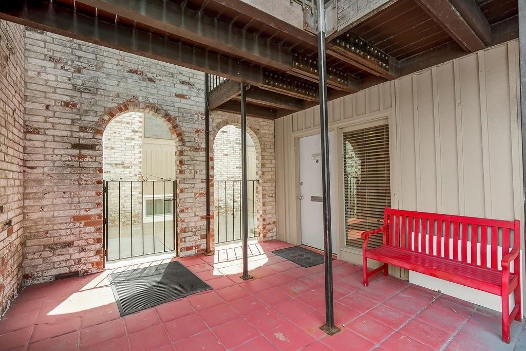 5013 Walnut Street — photo 21