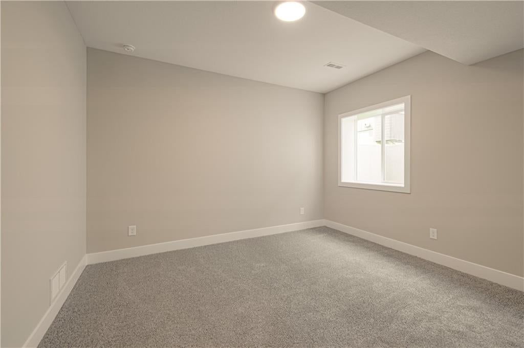 Photo 43 of 52 - 1148 SW Whitby Drive, Lee's Summit, MO 64083