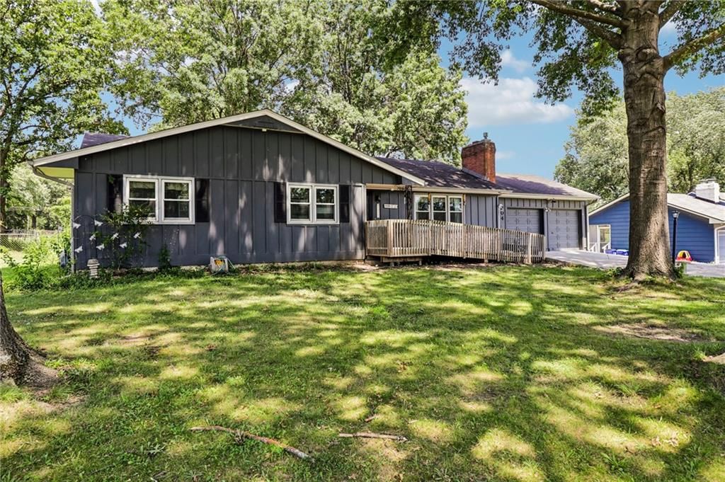 204 NW Obrien Road — photo 2