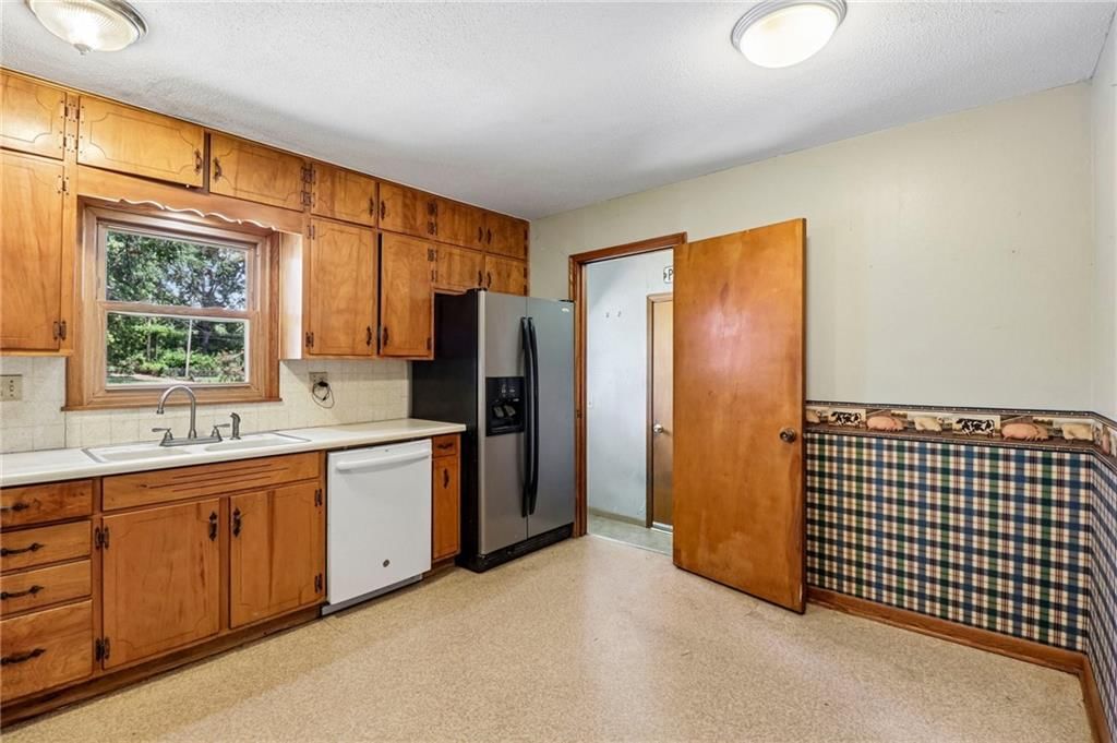 204 NW Obrien Road — photo 6