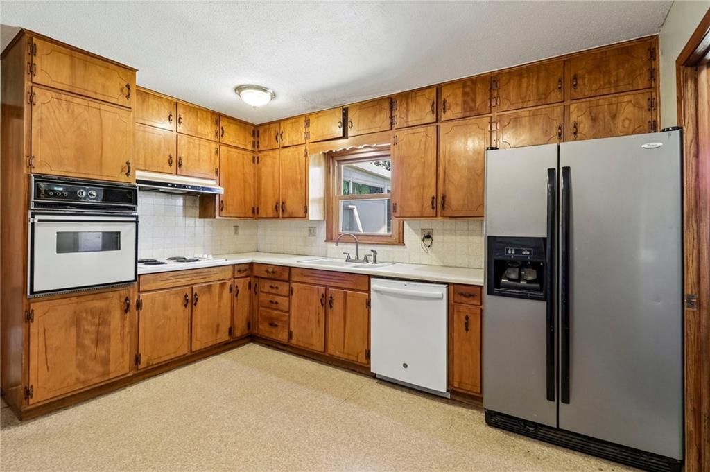 204 NW Obrien Road — photo 7