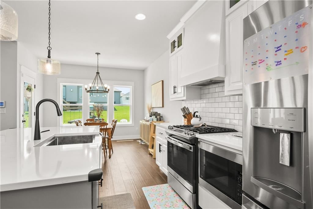 1305 NW Crestwood Drive — photo 13