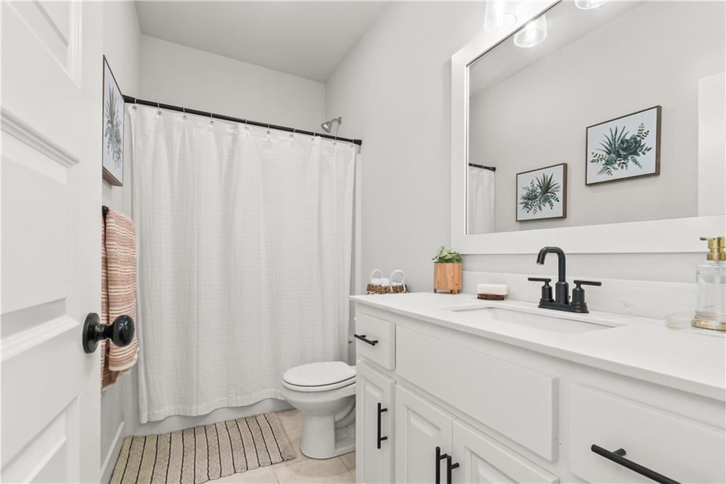 1305 NW Crestwood Drive — photo 25