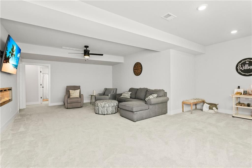 1305 NW Crestwood Drive — photo 28