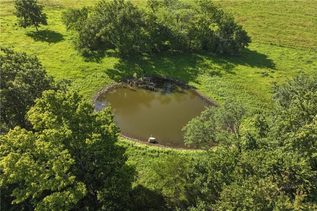 Photo 5 of 12 - W 375th Street, Osawatomie, KS 66064