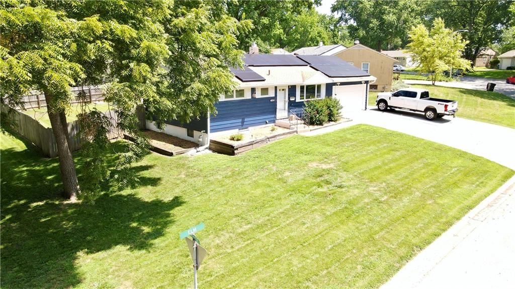 7408 Elm Street — photo 2