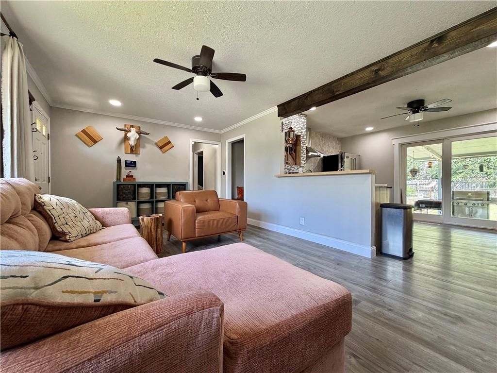 7408 Elm Street — photo 4