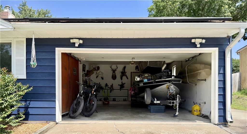 7408 Elm Street — photo 13
