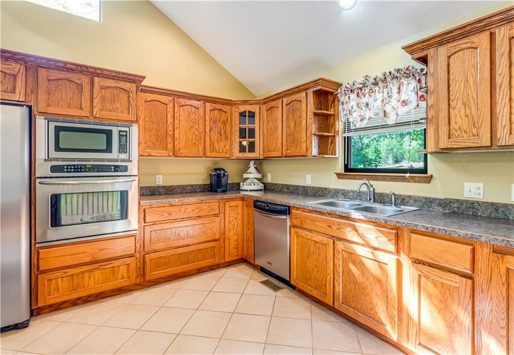 22967 Peppermint Drive — photo 17