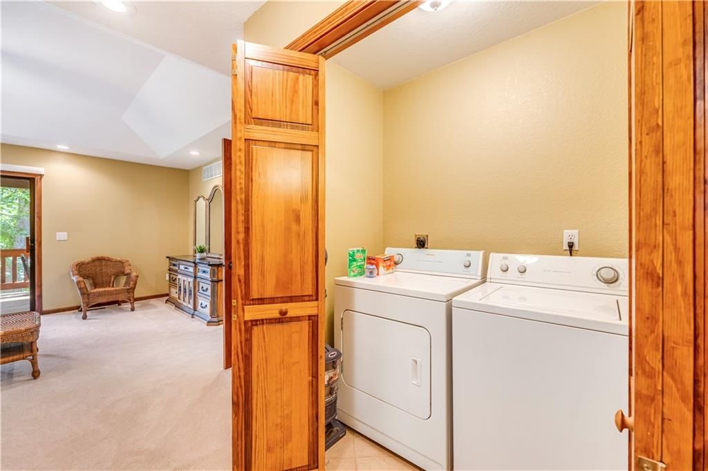 22967 Peppermint Drive — photo 31
