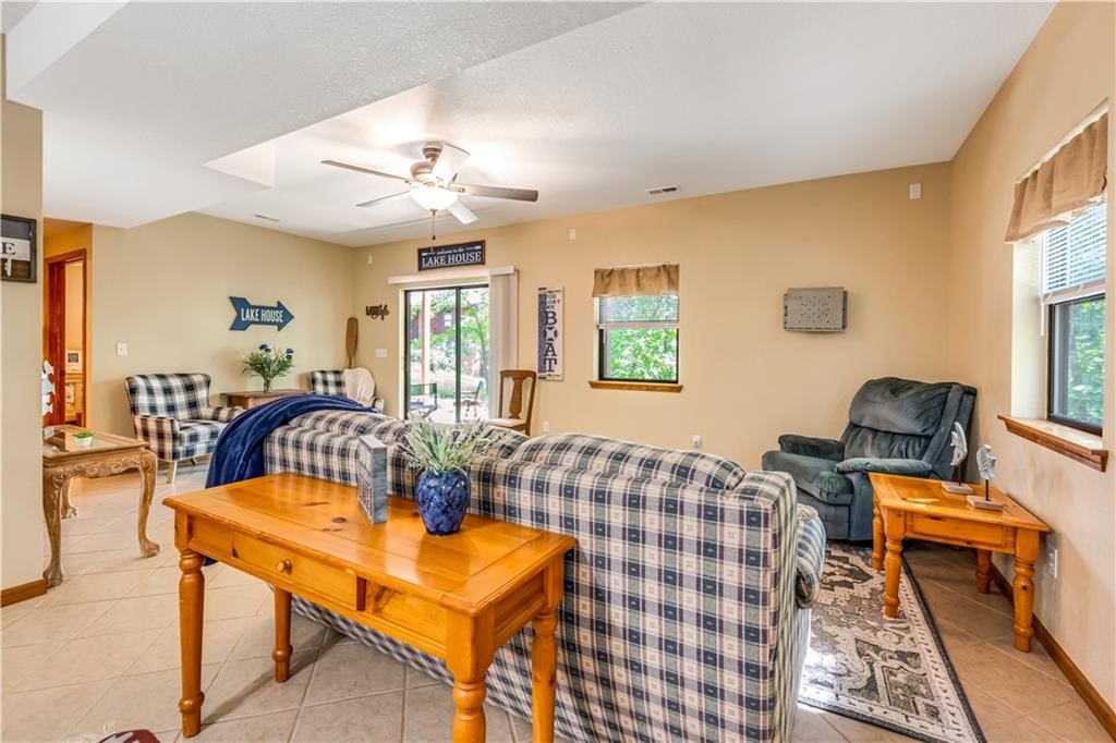 22967 Peppermint Drive — photo 45