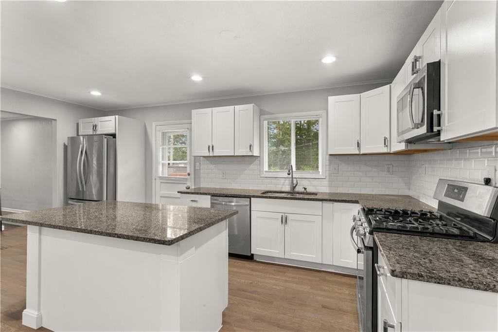 4157 N Cleveland Avenue — photo 20