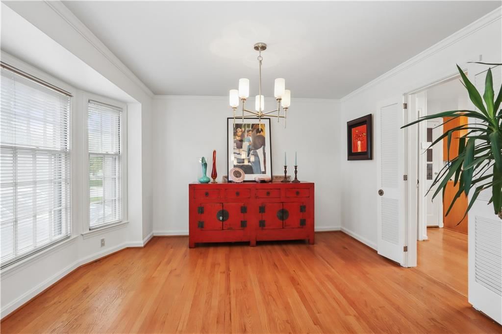 1204 W 69th Street — photo 11