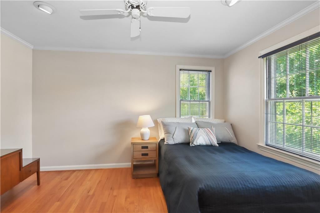 1204 W 69th Street — photo 27